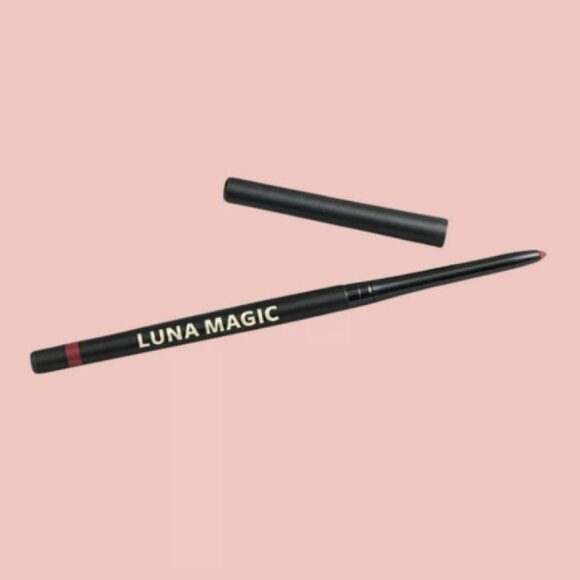 💋💄 Luna Magic Lip Liner in Shade Amorcito - NEW - Full Size メ૦メ૦💋 - Picture 4 of 4
